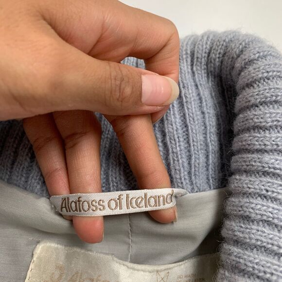 Alafoss Icewool Cardigan Womens M Medium Iron Coal Wool Blend Made In Iceland - Picture 12 of 16